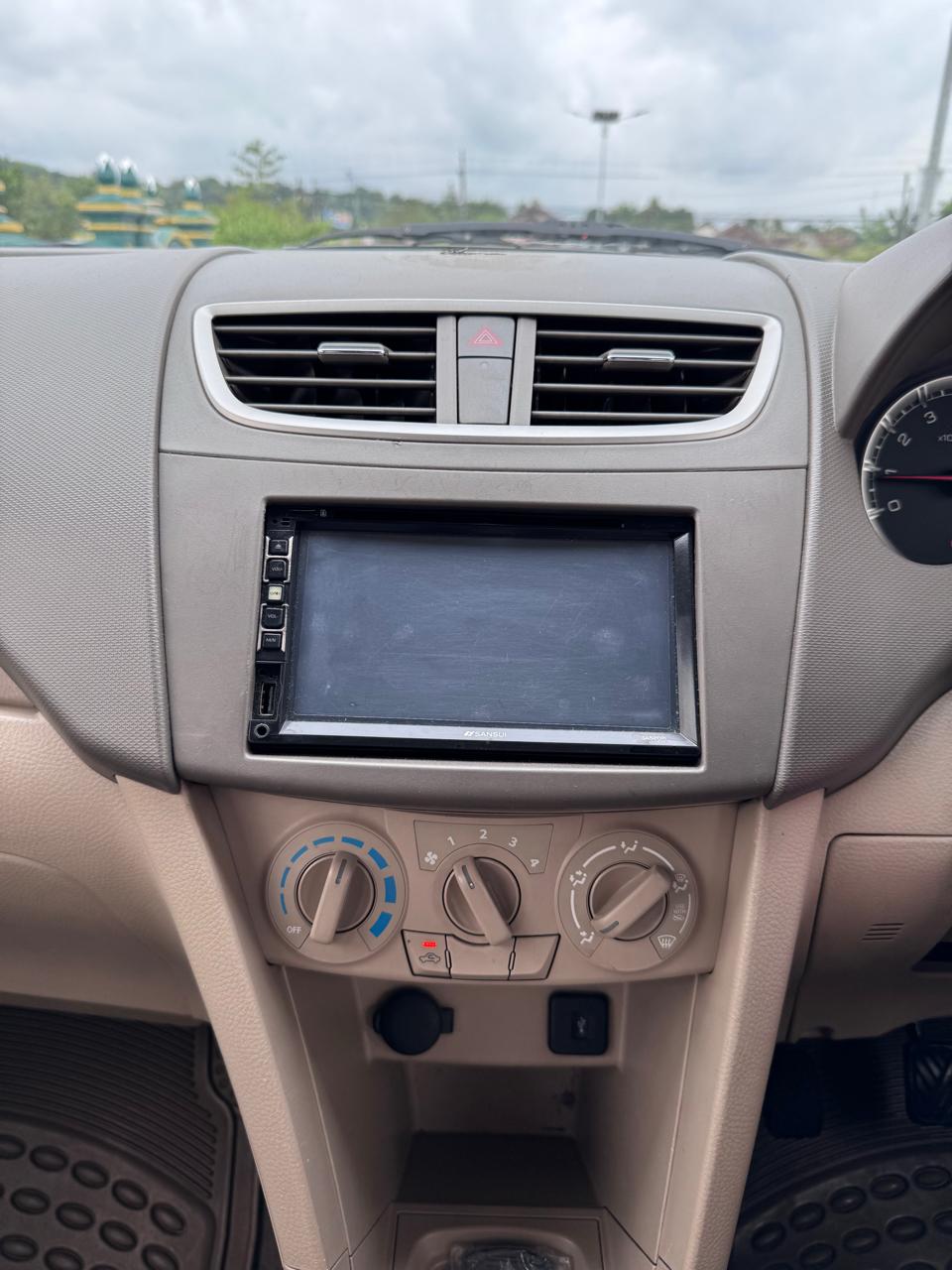 Kredit Mobil Dp Minim